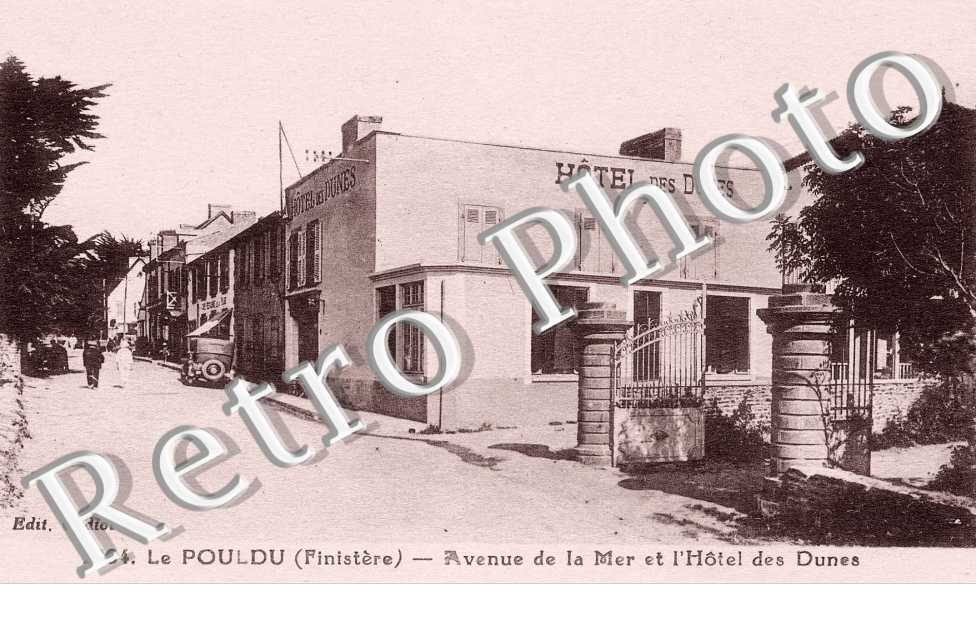 LE POULDU avenue de la mer et l'Hotel des dunes