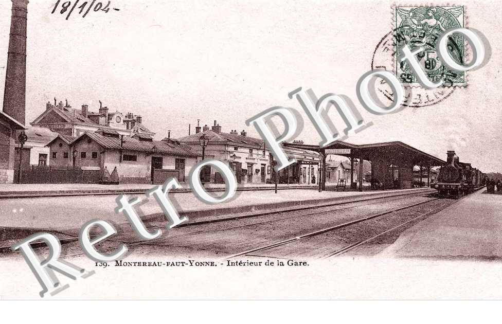 INTERIEUR DE LA GARE
