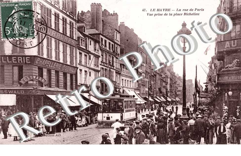Rue de Paris, Place Richelieu