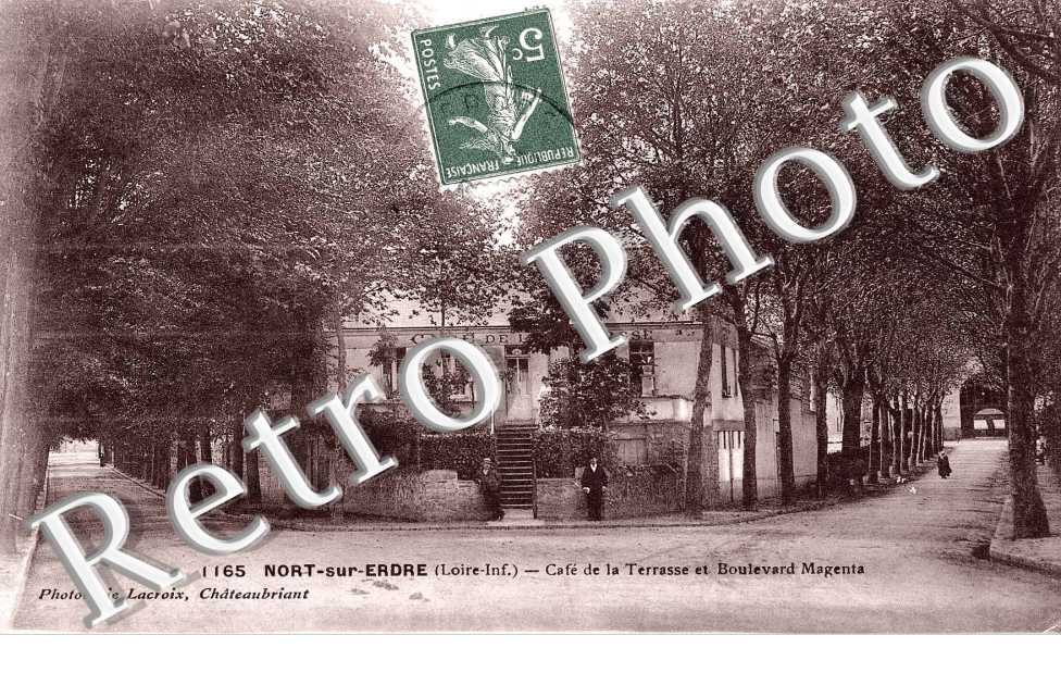 CAFE de la Terrasse et Boulevard Magenta