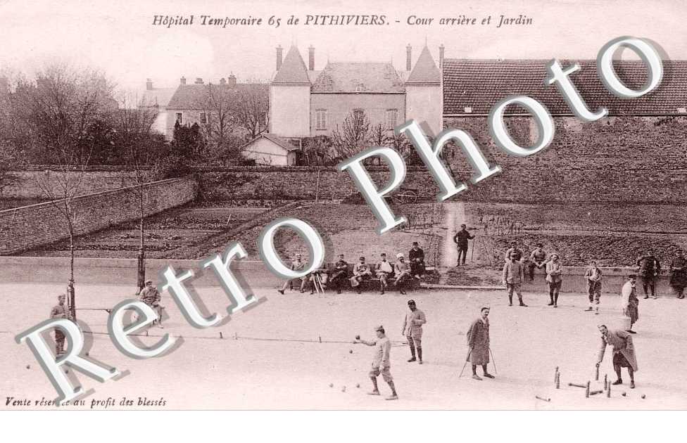 Hôpital temporaire 65 de Pithiviers, cour arrière et jardin