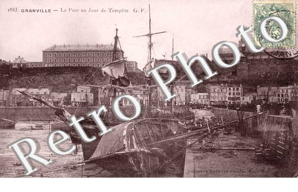 Le Port un Jour de Tempete