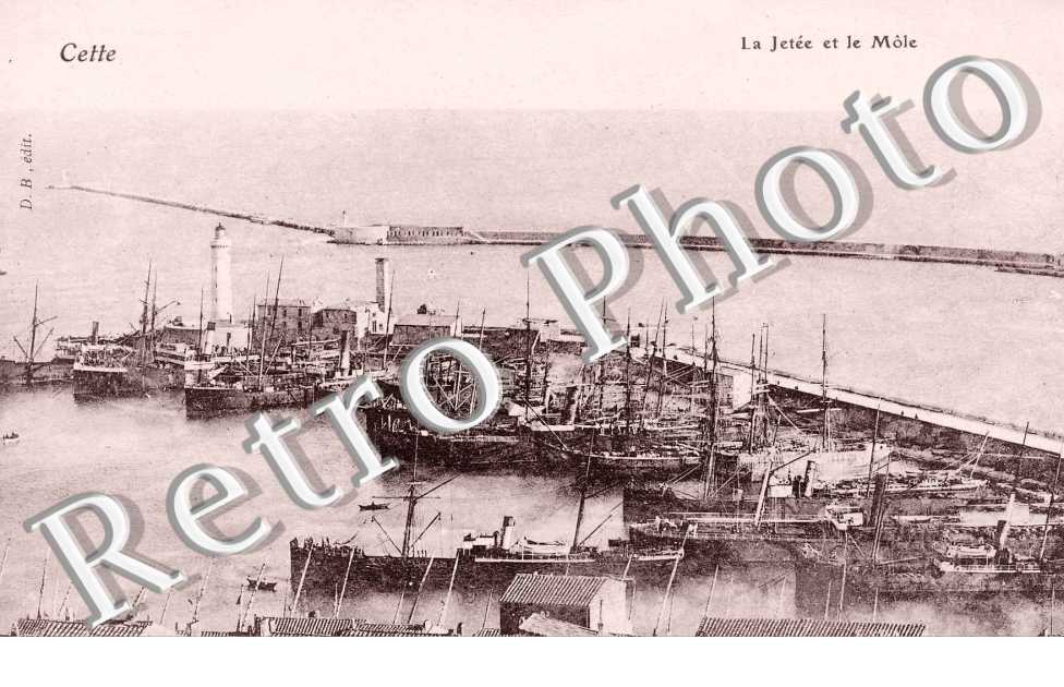 la Jetee et le Mole