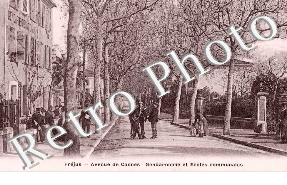 AVENUE DE CANNES GENDARMERIE ET ECOLES COMMUNALES