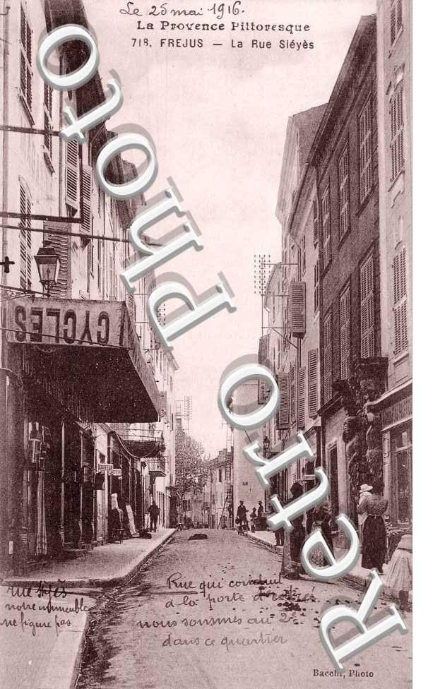 LA RUE Sieyes