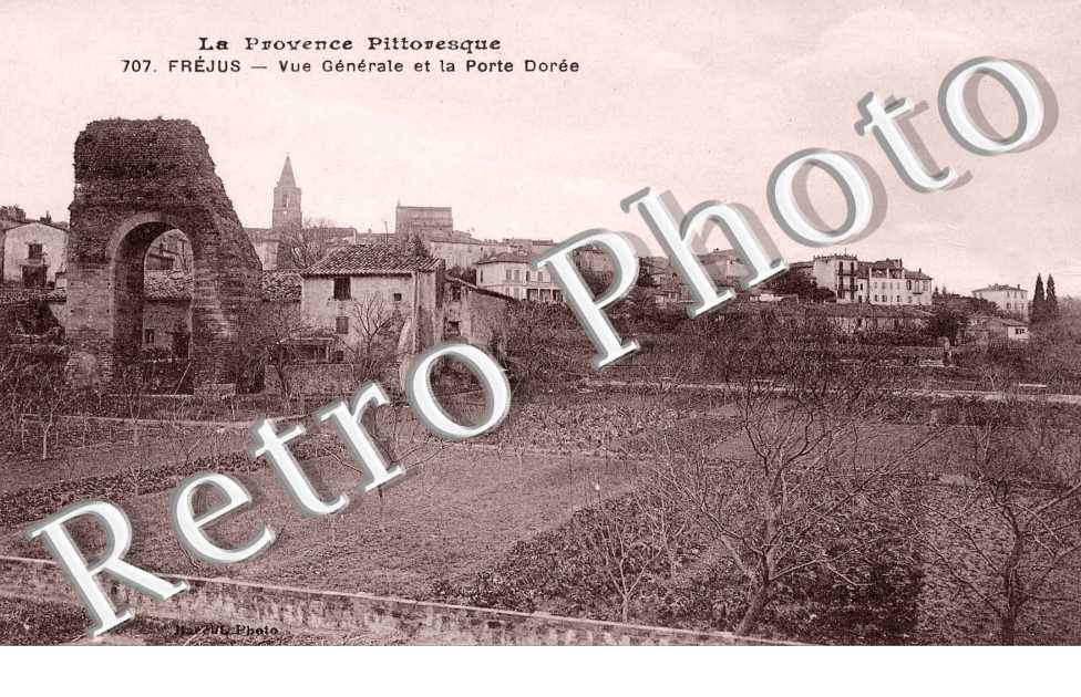 Vue Générale de la Porte Dorée