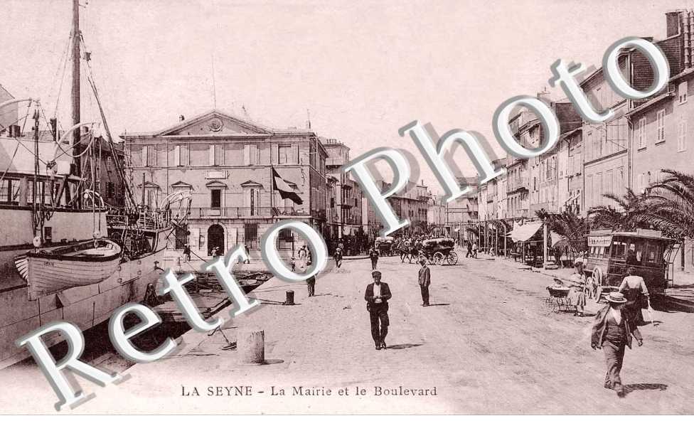 La Mairie et le Boulevard