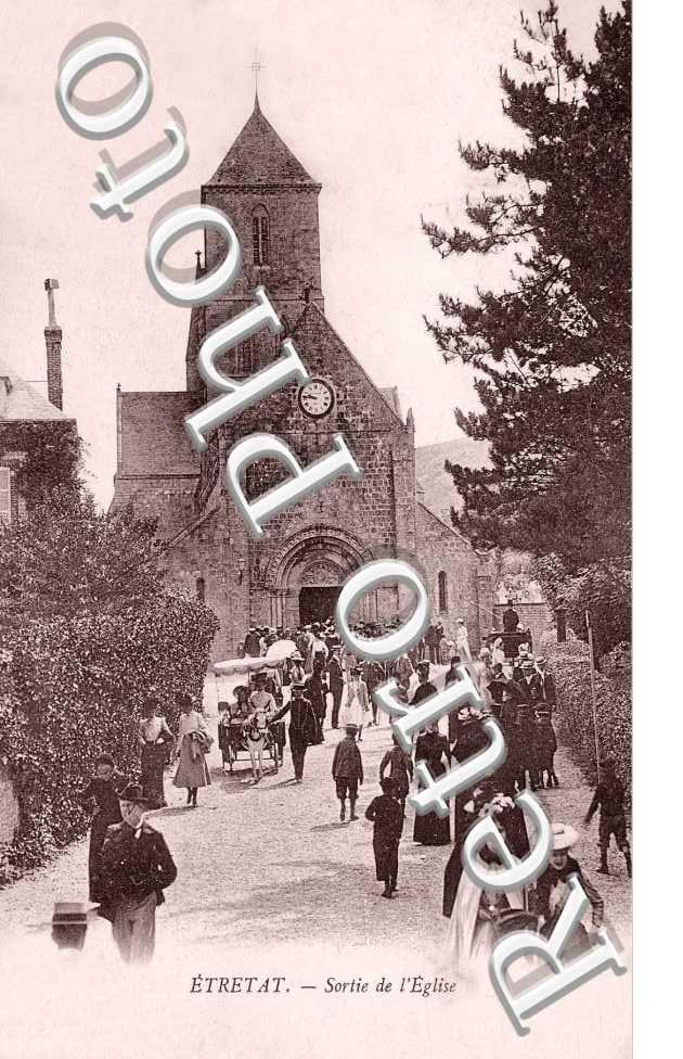 Sortie de l&#039;Eglise