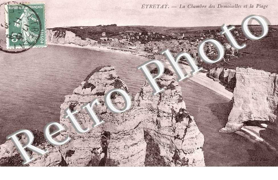 La chambre des demoiselles et la plage