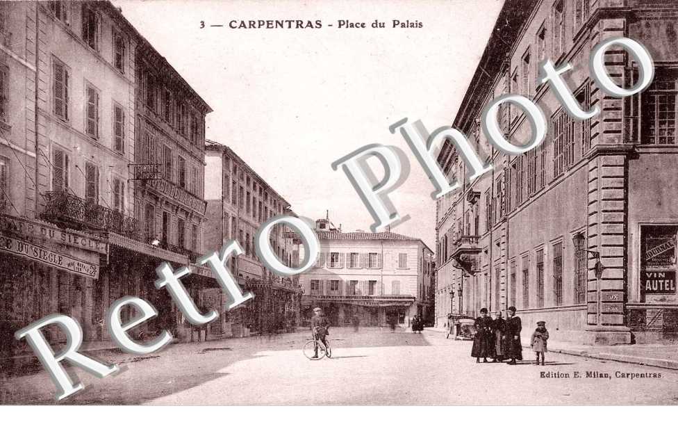Place du Palais