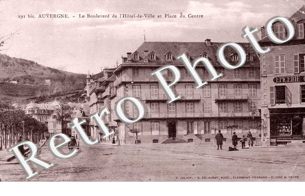 Boulevard de l'Hotel de Ville et Place du Centre
