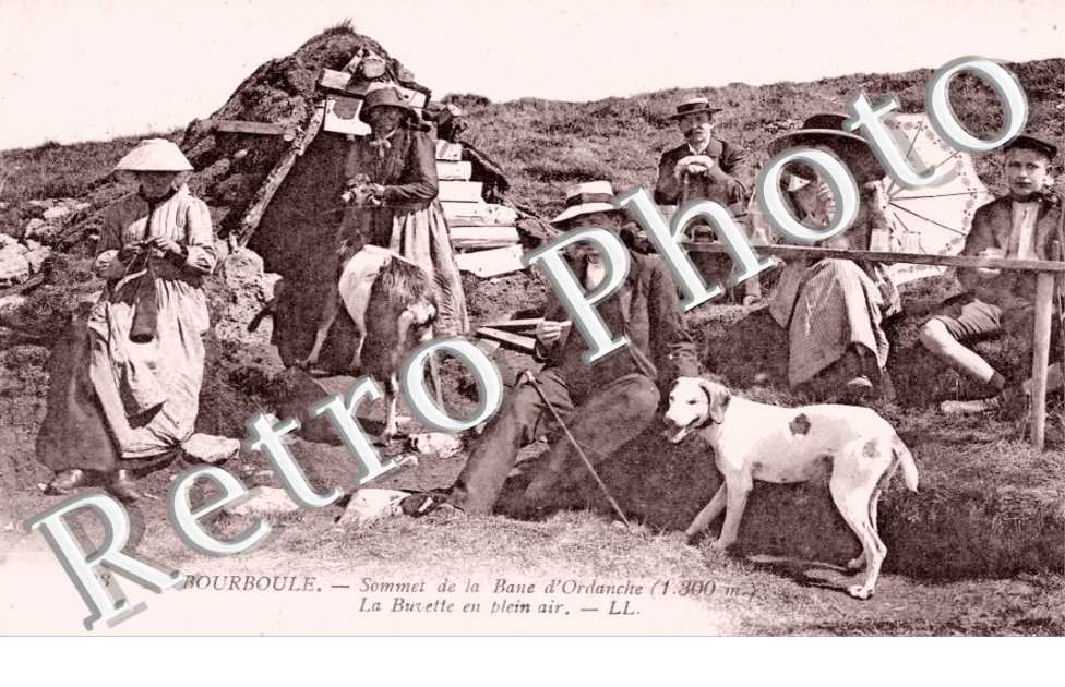 Sommet de la bane d'Ordanche - La buvette en plein air