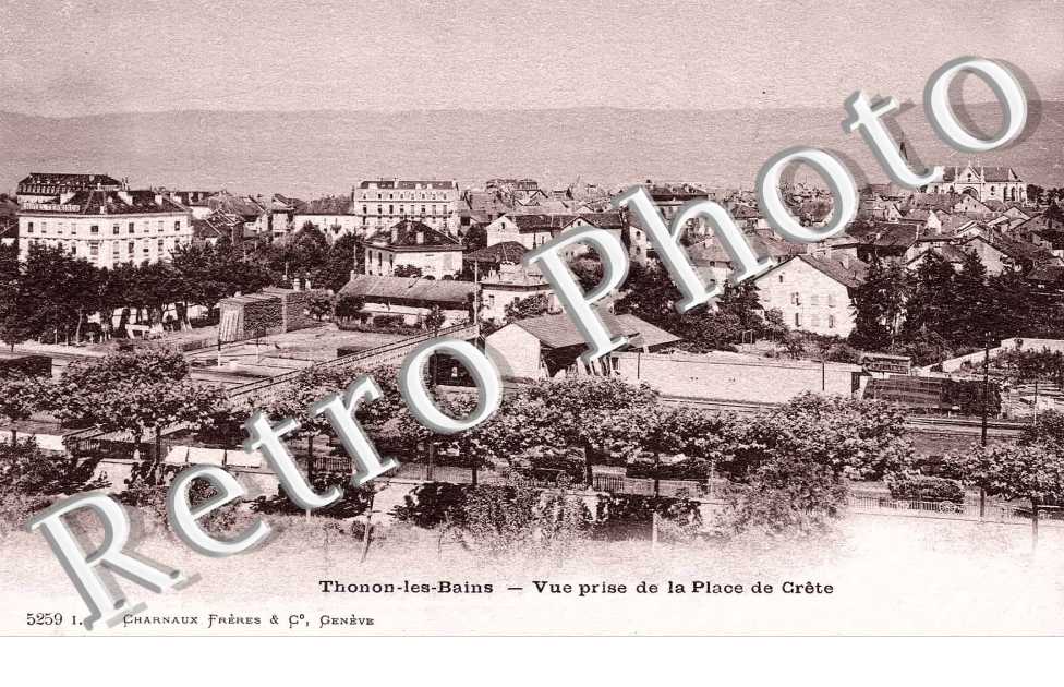 vue prise de la Place de Crête
