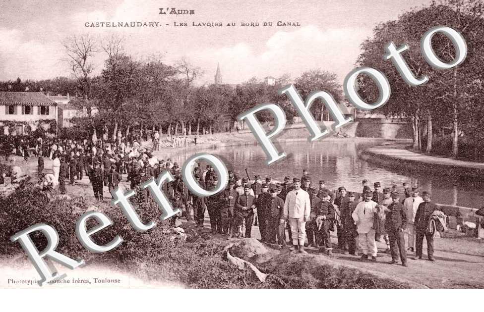 les lavoirs au bord du canal