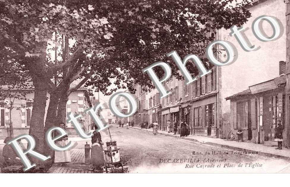 Rue Cayrade et place de l'eglise