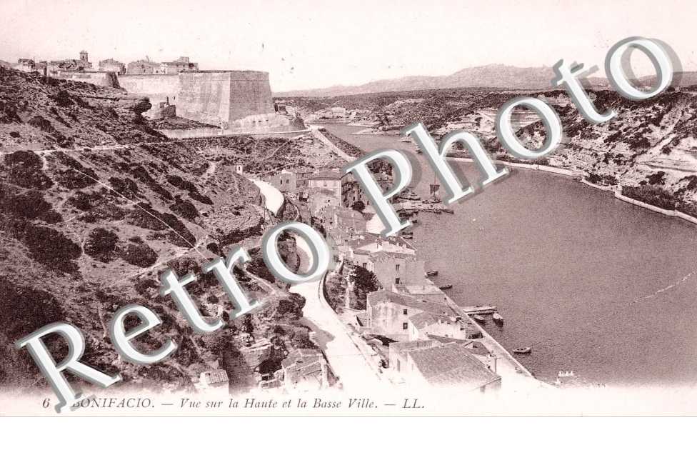 Vue sur la haute et basse ville