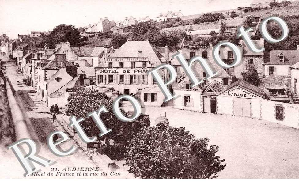 Hotel de FRance et rue du Cap