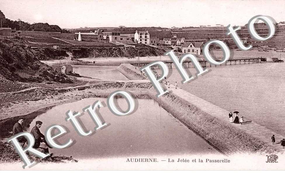 LA Jetee et la passerelle