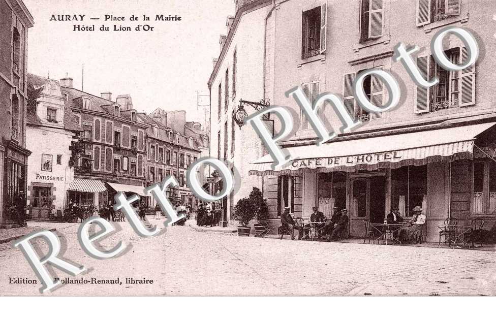 place de la mairie Hotel du Lion d'Or