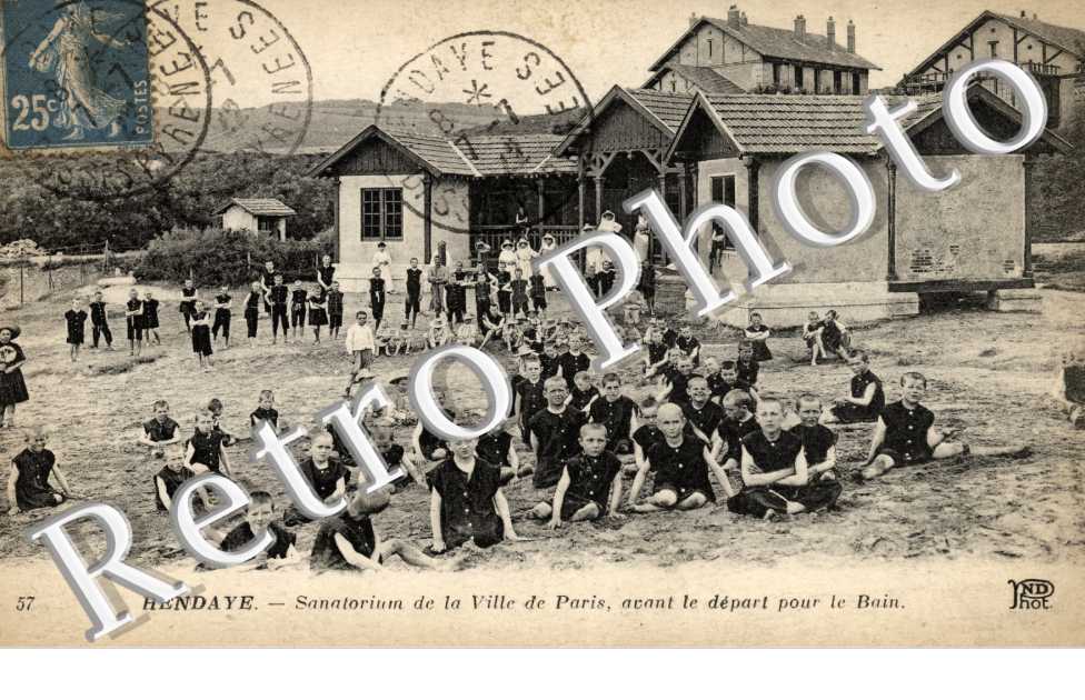 Sanatorium de la Ville de Paris, avant le depart pour le bain