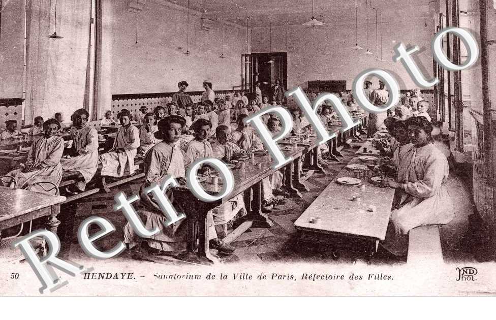 Sanatorium de la ville Refectoire des filles