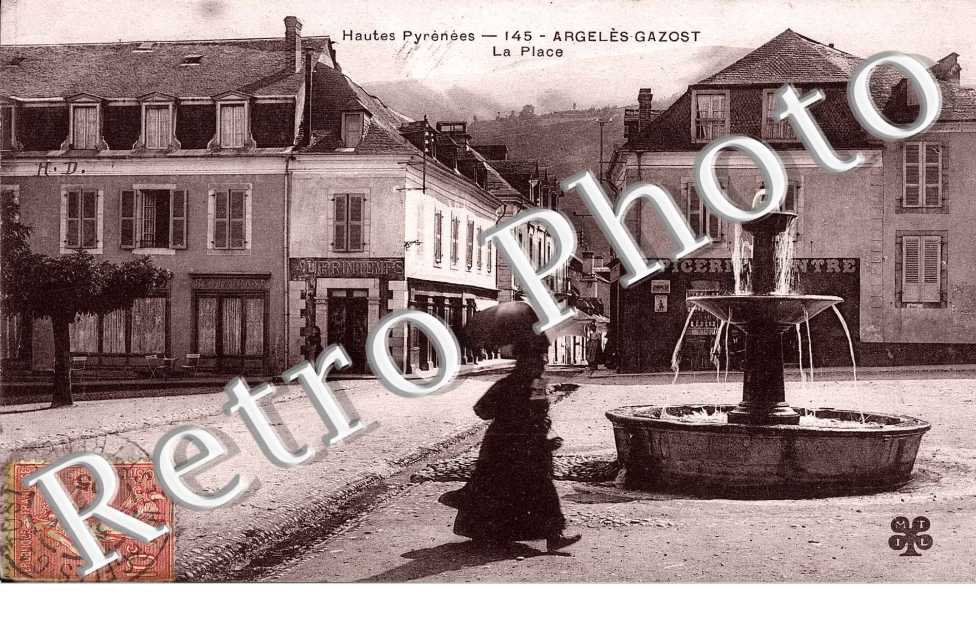 LA PLACE
