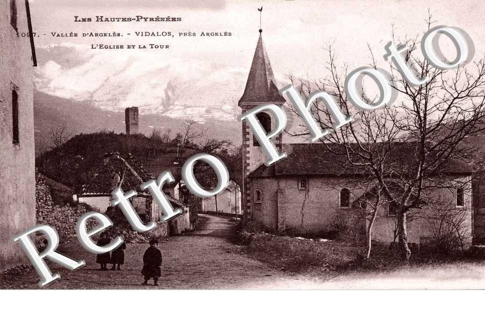 Vidalos.L&#039;église et la tour