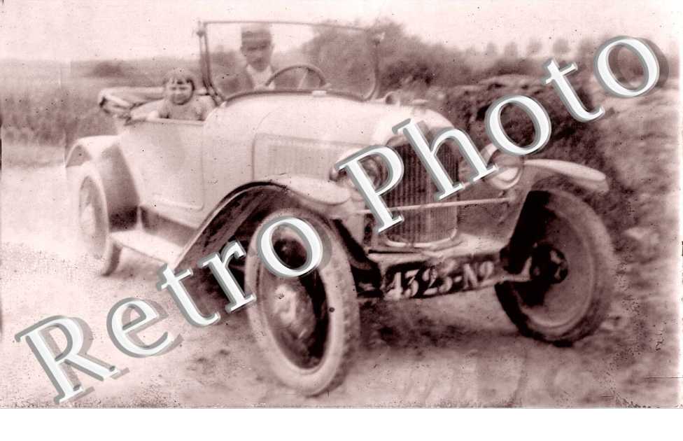 Une Automobile