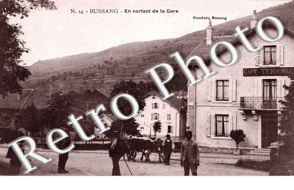 En sortant de la gare
