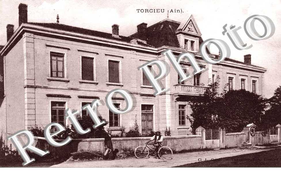 Le groupe scolaire