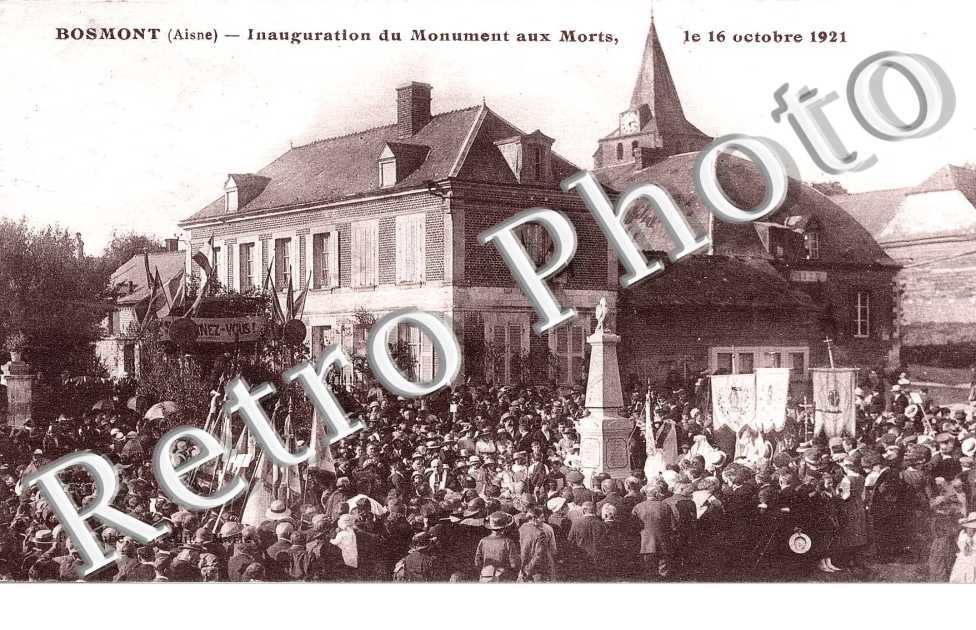 Inauguration du monuments aux morts le 16 octobre 1921