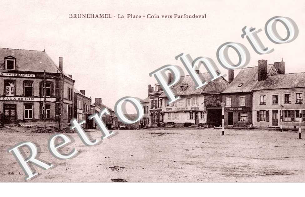 la Place - Coin vers Parfondeval