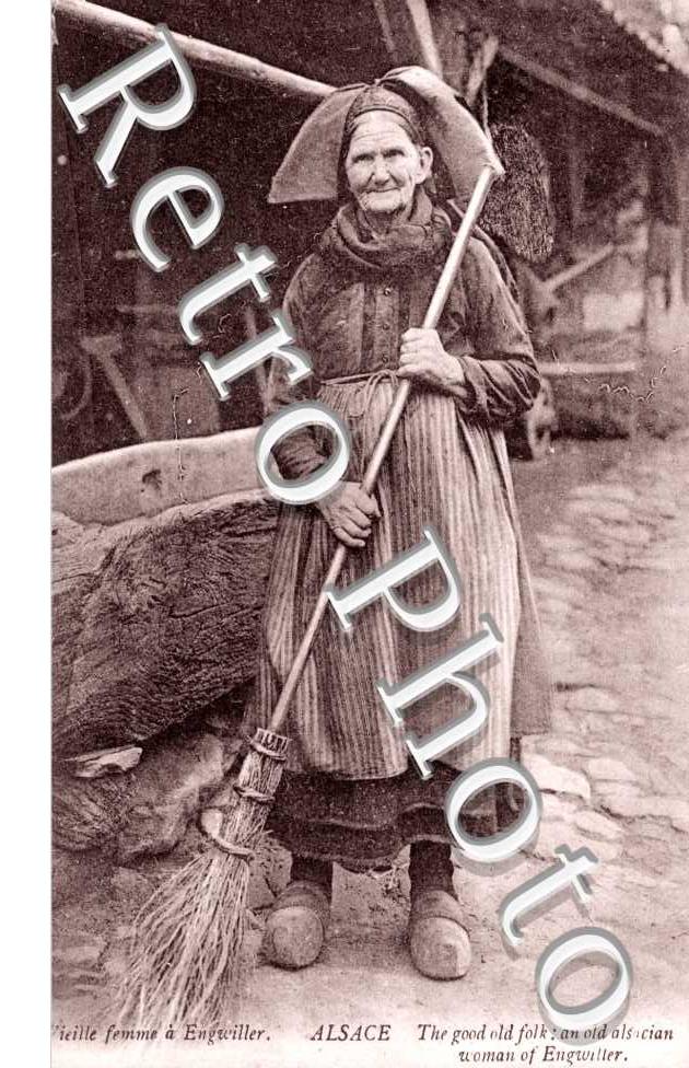 vieille femme a Engweiler