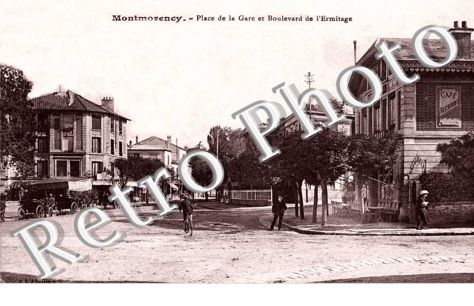 Place de la gare et boulevard de l&#039;Ermitage