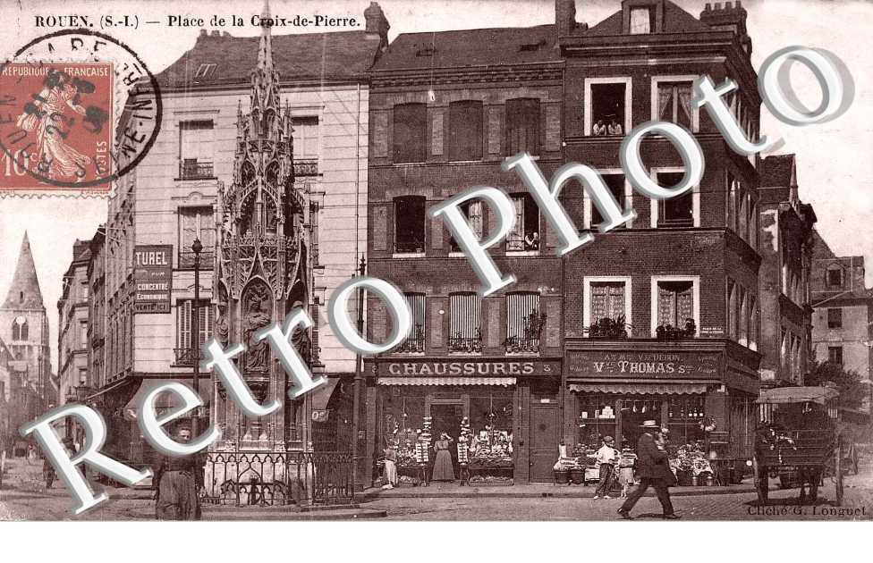 place de la croix de pierre (carrefour des rues Saint-Vivien et Saint-Hilaire)