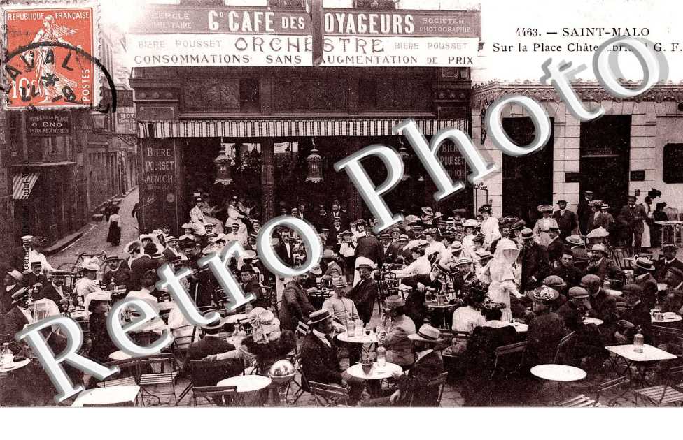 PLACE CHATEAUBRIAND