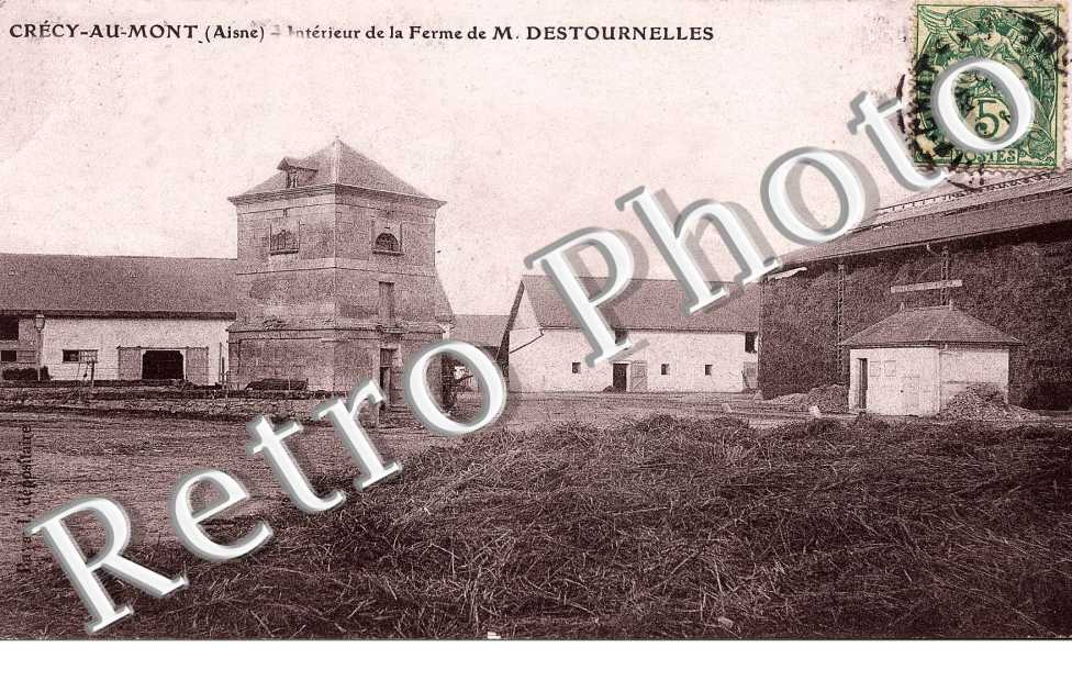 Interieur de la ferme de M. Destournelles