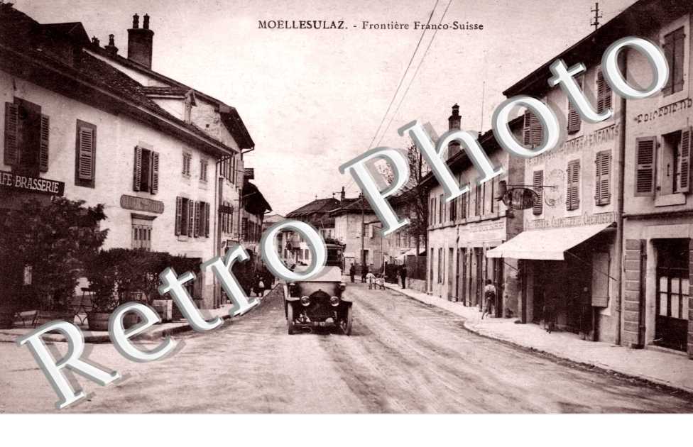 Moëllesulaz, Frontiere Franco-Suisse