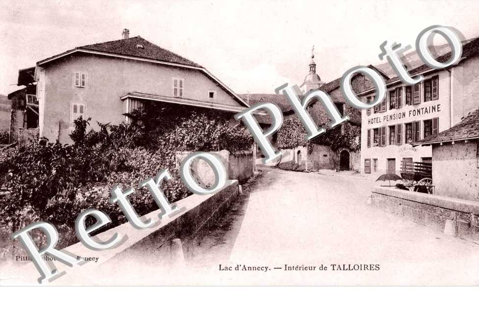 Interieur de Talloires
