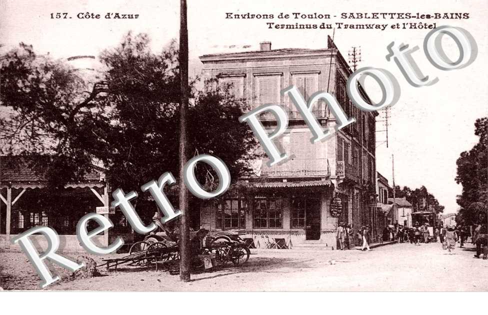 Terminus du Tramway et l&#039;Hotel