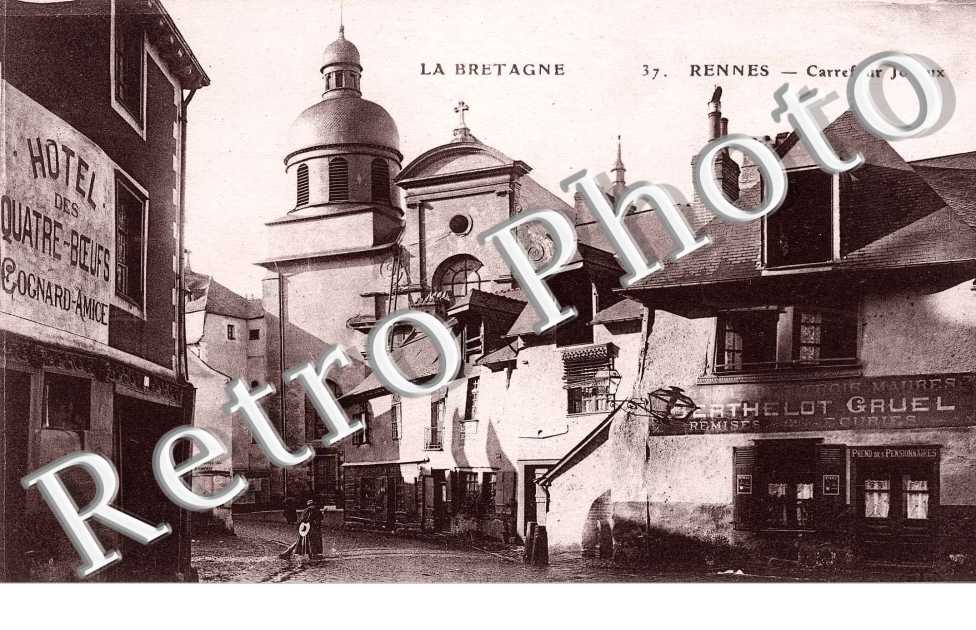 CARREFOUR JOUAUX