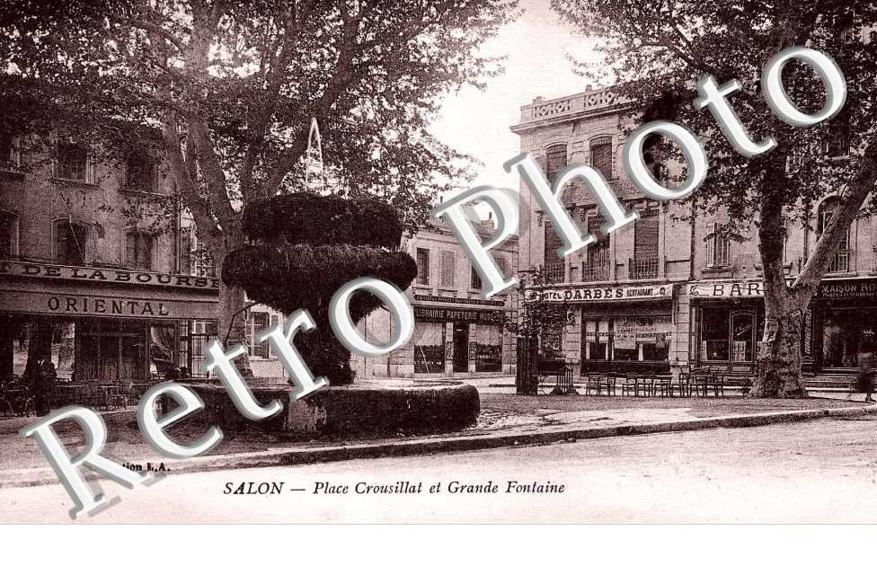 Place Crousillat et grande fontaine
