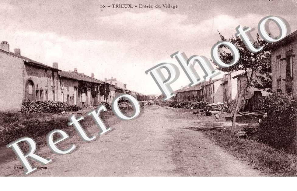 entree du village