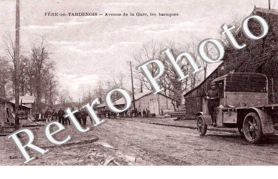 Avenue de la gare, les baraques