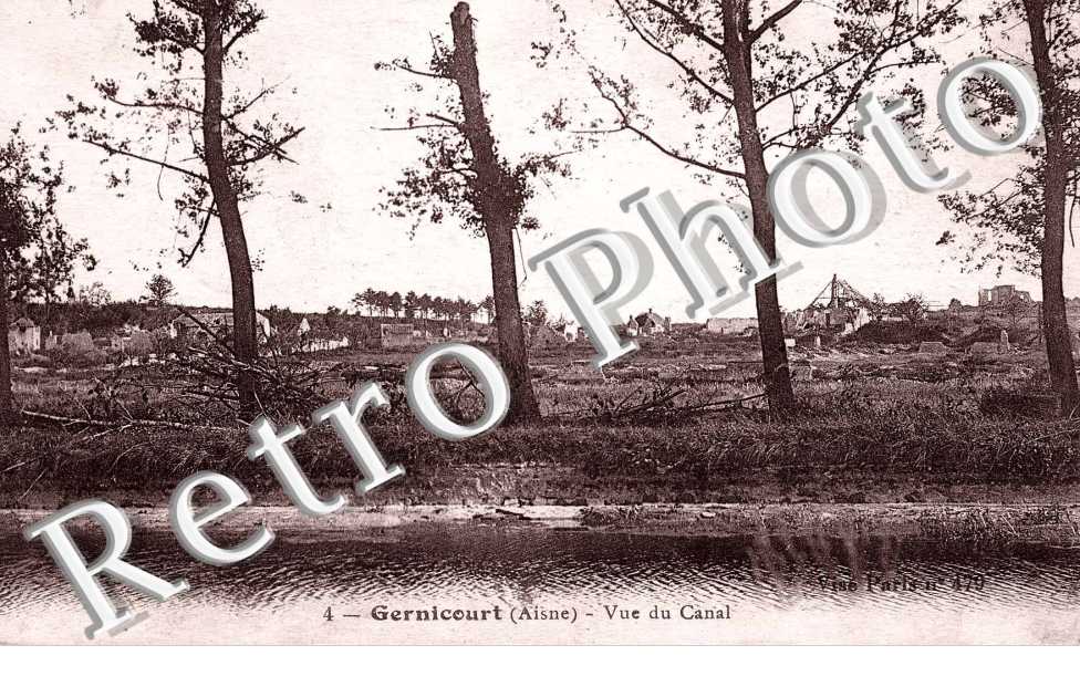 vue du canal - en ruines