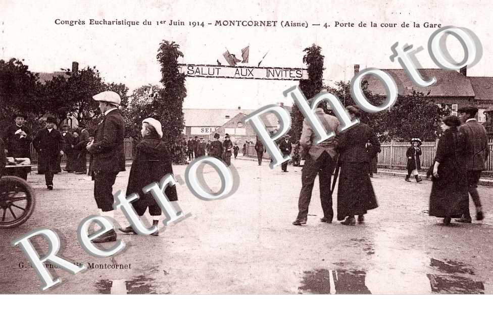 congres Eucharistique du 1er juin 1914 - Porte de la cour de la gare