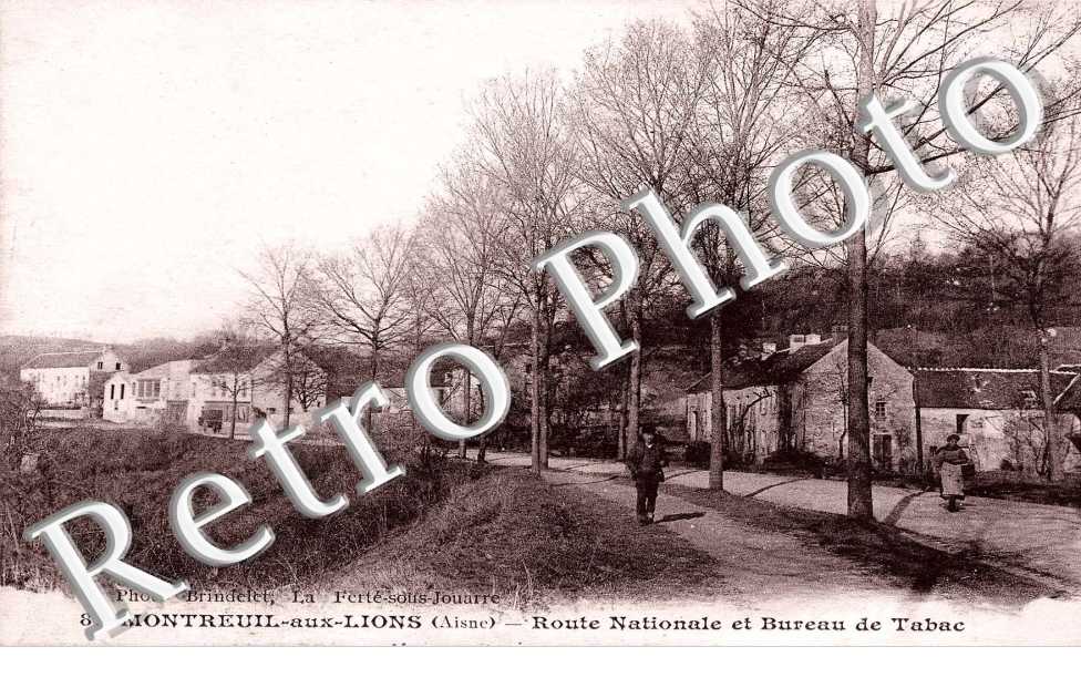 Route nationale et bureau de tabac