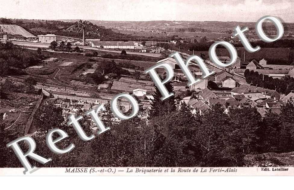 la Briqueterie et la route de La Ferte Alais