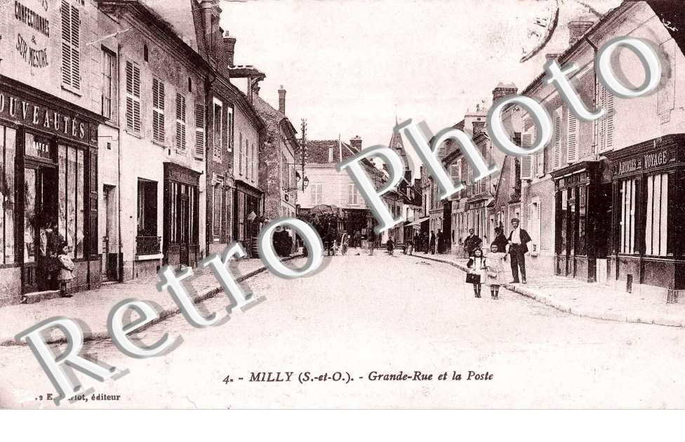Grande rue et la poste