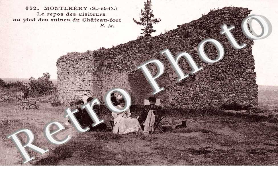 Ruines du chateau fort